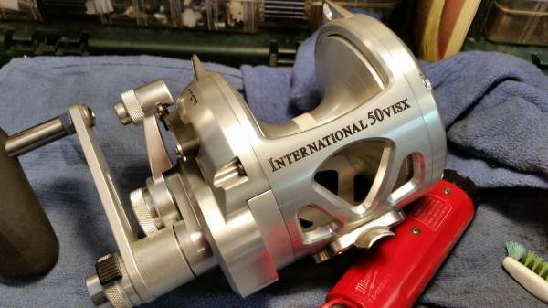 the new penn international 50 VISX - i can't remove the shifter retaining  collar