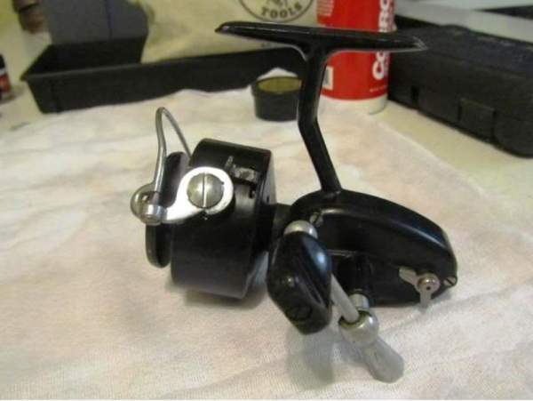 REVISED Tutorial: Garcia Mitchell 3-0-0 Spinning Reel Service by