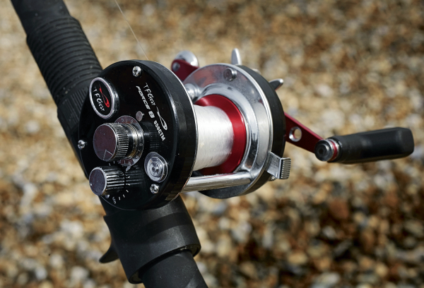 Akios reels differences  World Sea Fishing Forums