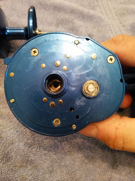 Pro Gear Violator V52 in Blue Star Drag Fishing reel