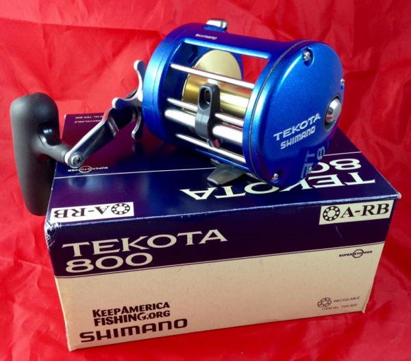 Shimano Tekota 800 Blue Custom