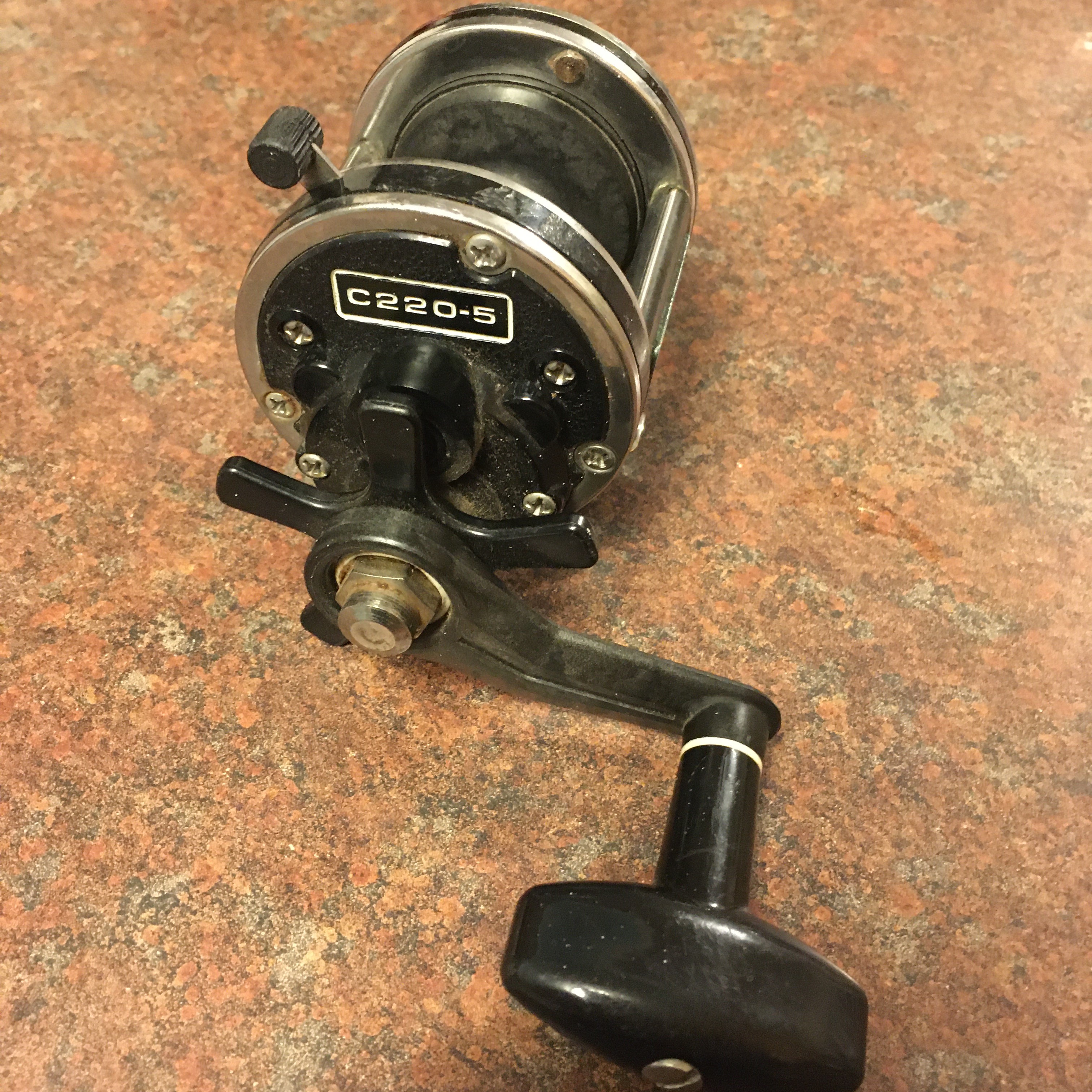 New to Newell reels - C-220-5